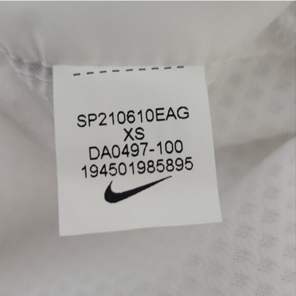 NWT Nike Pro Woven Graphic Sweatshirt - Picture 7 of 7